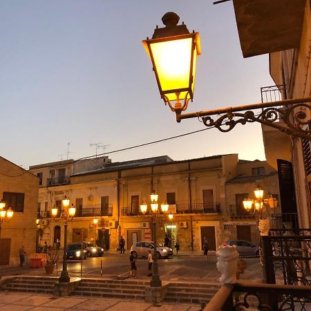 Cortile Umberto Apartment Racalmuto Bagian luar foto