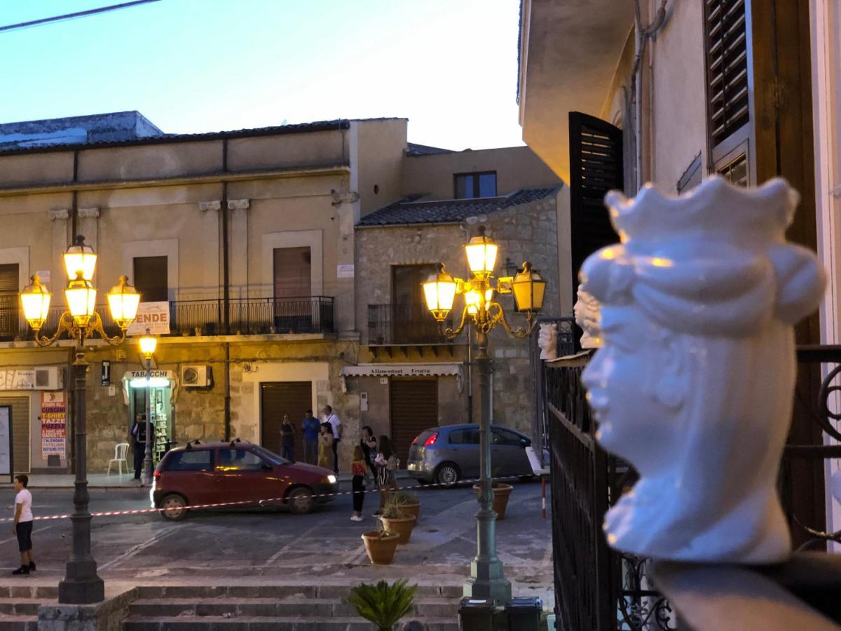 Cortile Umberto Apartment Racalmuto Bagian luar foto
